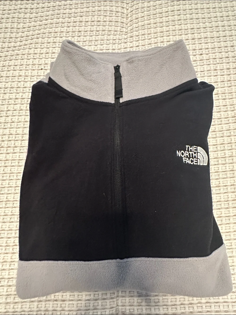 The North Face Men’s Gray and Black Zip-Up Fleece Pullover